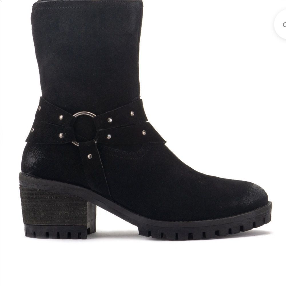 Vintage Foundry Sienna Suede Stud Boots